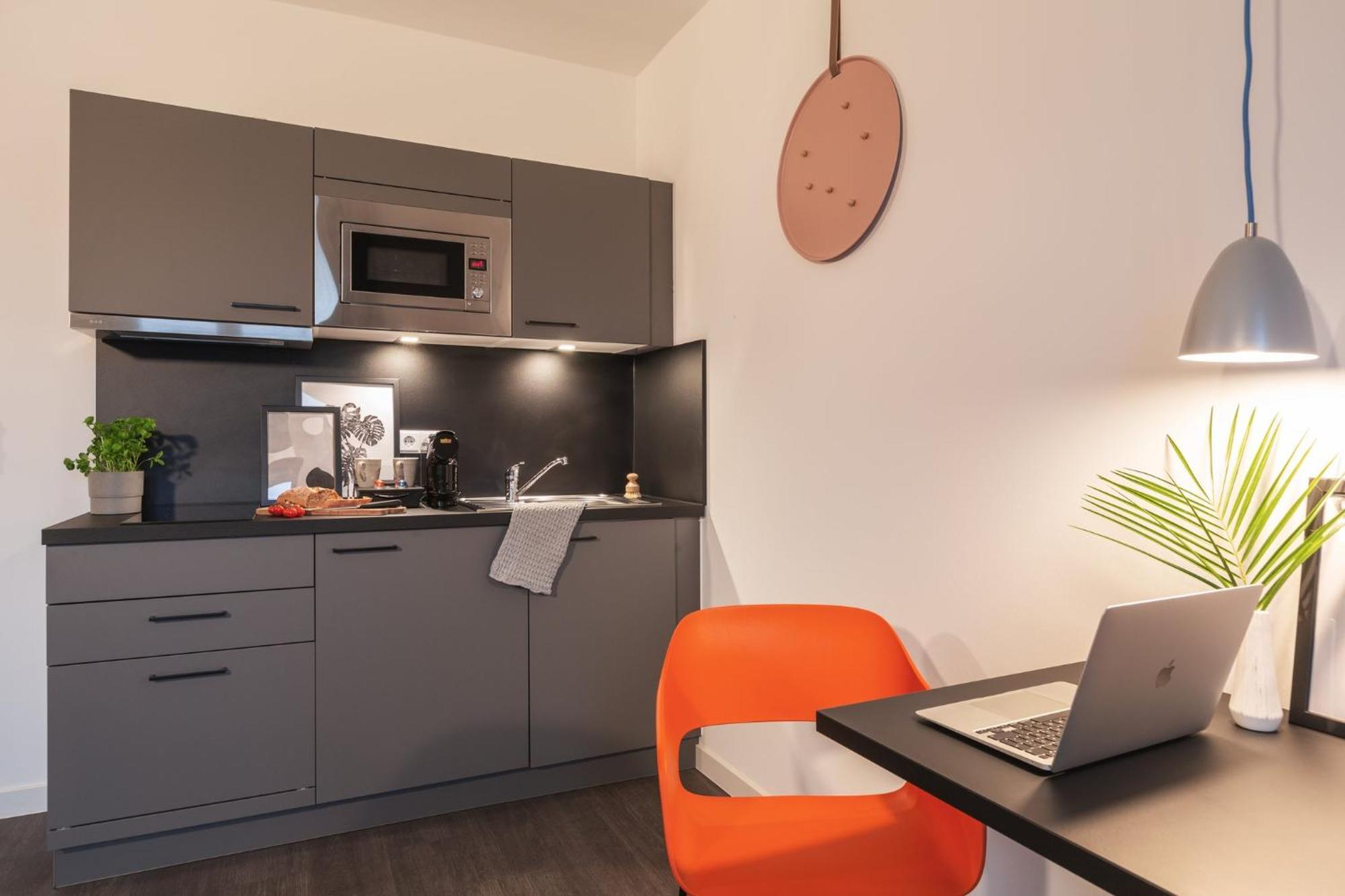 Candlewood Suites Berlin Charlottenburg By Ihg Экстерьер фото
