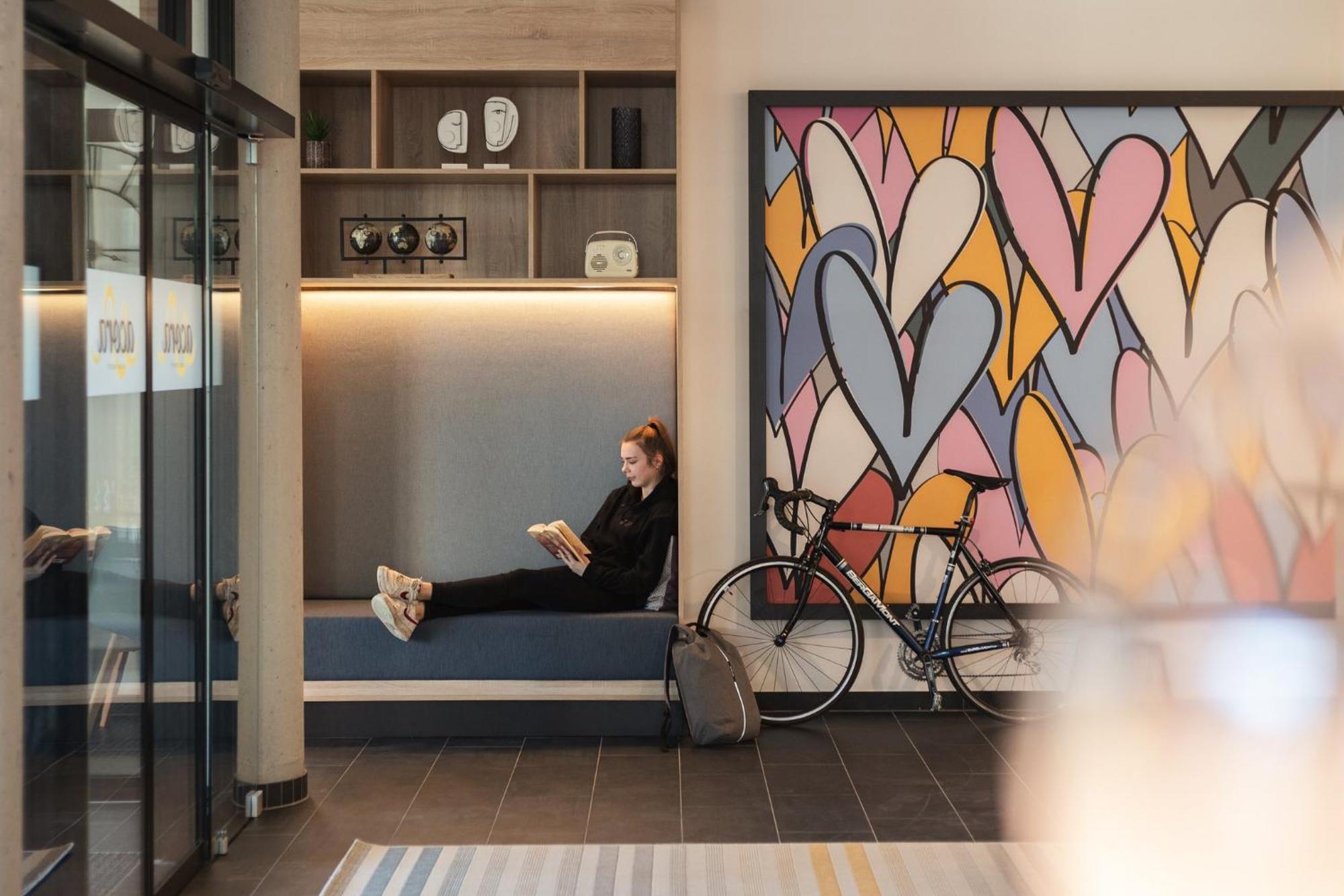 Candlewood Suites Berlin Charlottenburg By Ihg Экстерьер фото