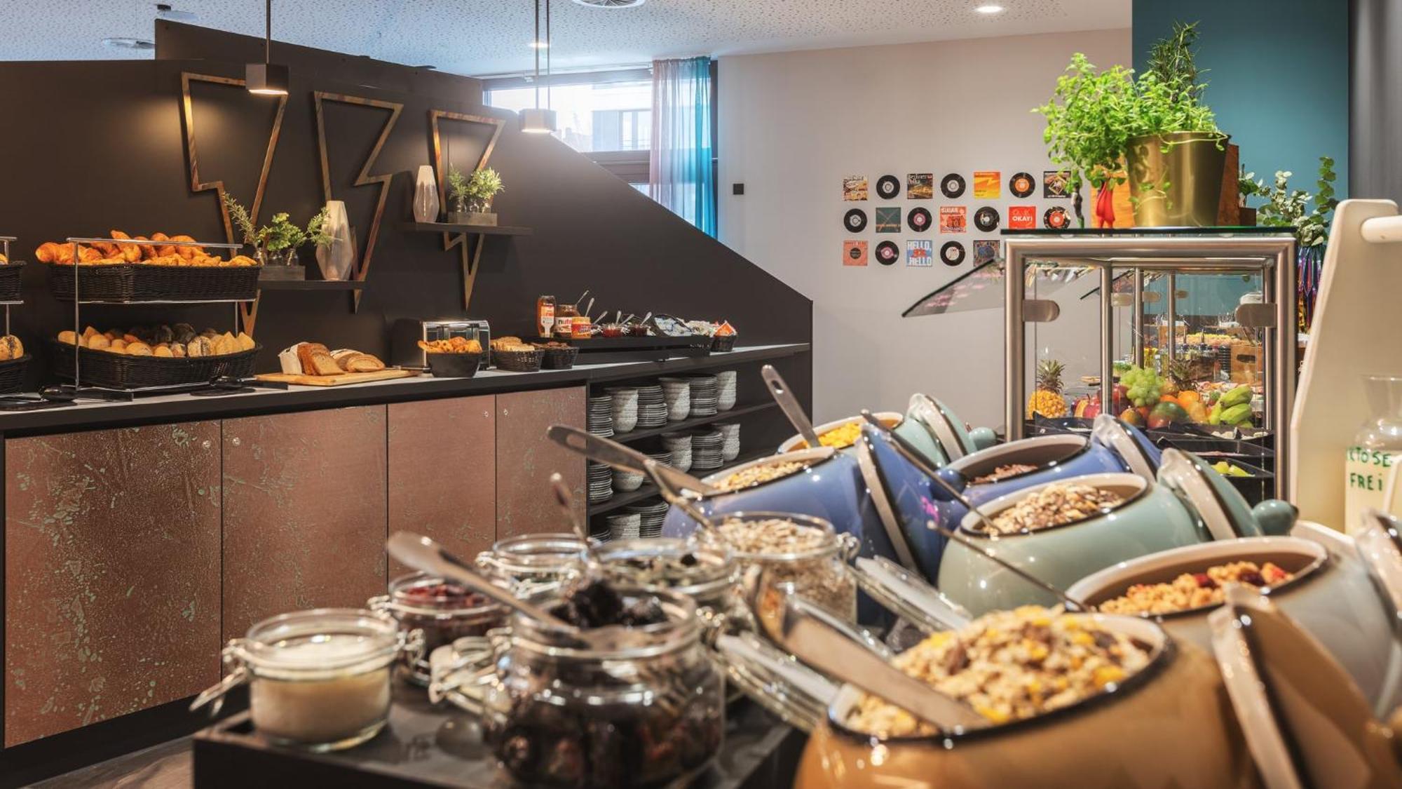 Candlewood Suites Berlin Charlottenburg By Ihg Экстерьер фото